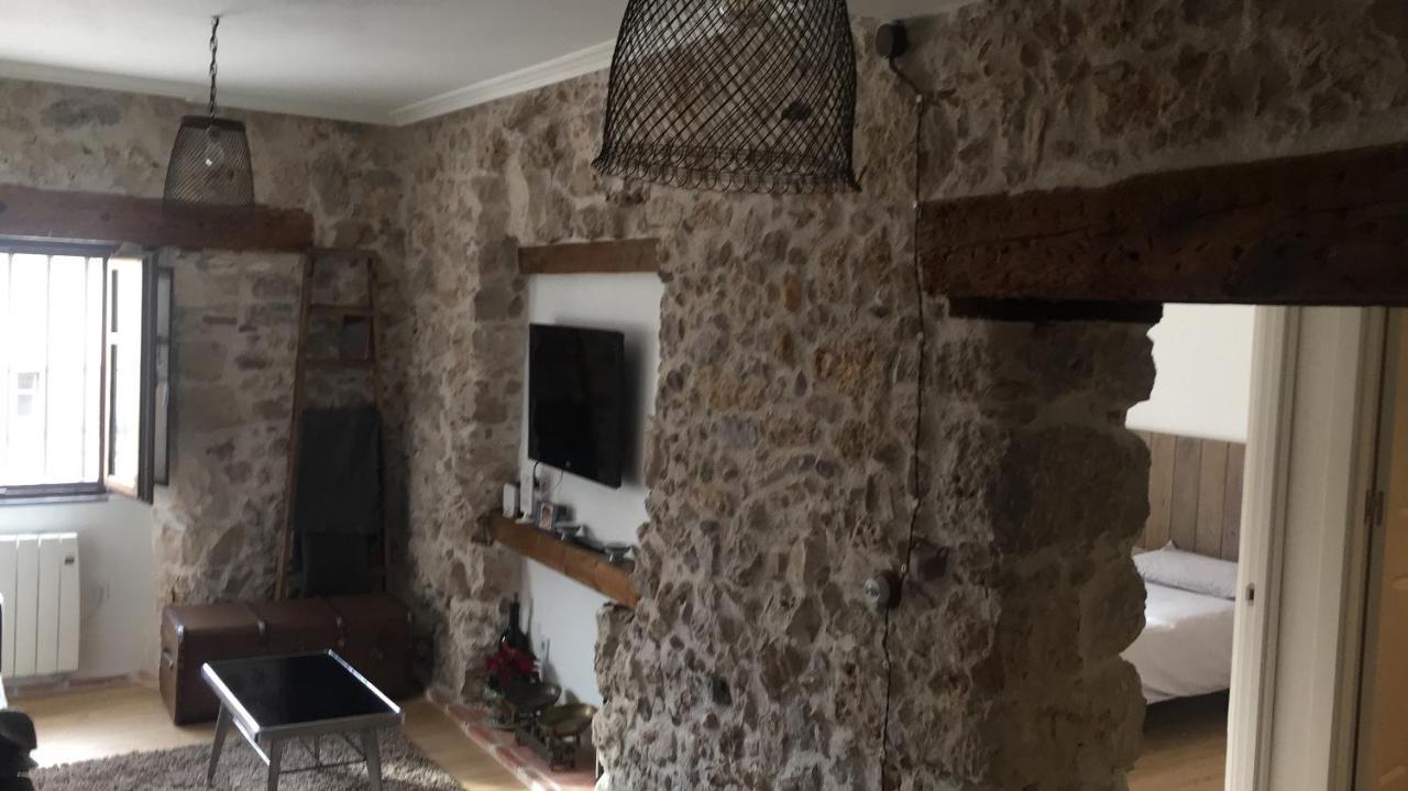 Alojamiento De Piedra Con Encanto Burgo Extérieur photo
