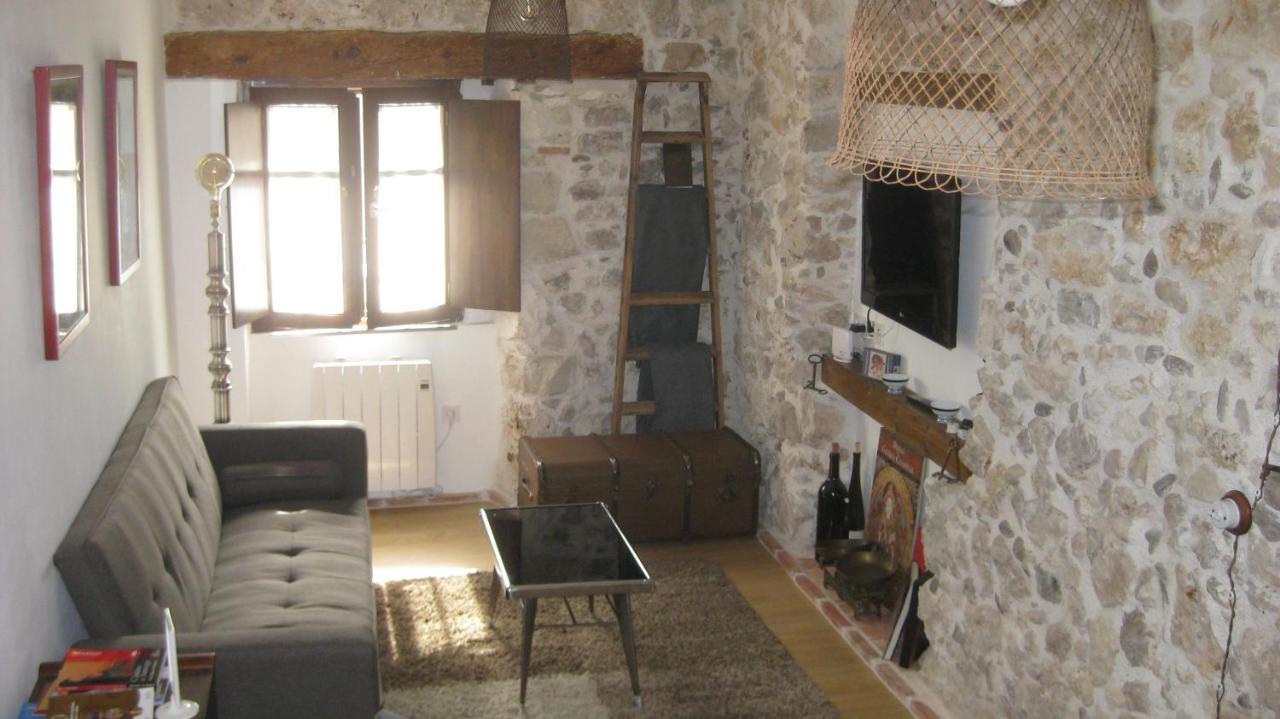 Alojamiento De Piedra Con Encanto Burgo Extérieur photo