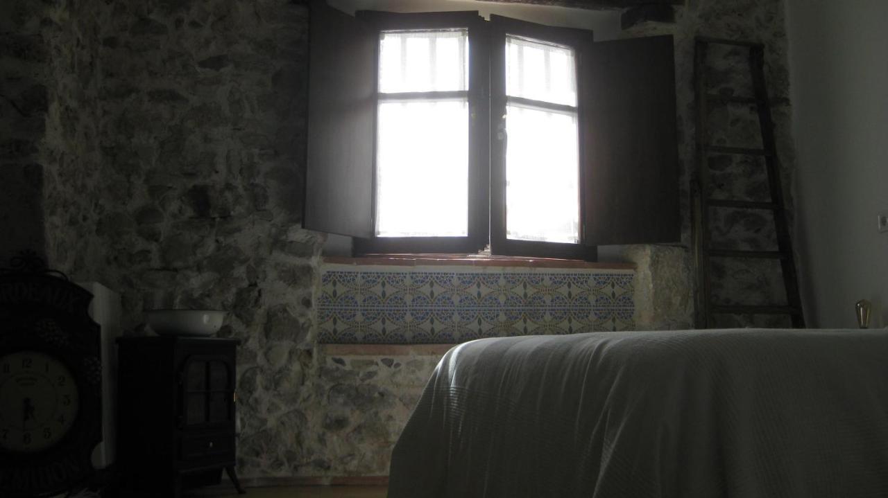 Alojamiento De Piedra Con Encanto Burgo Extérieur photo